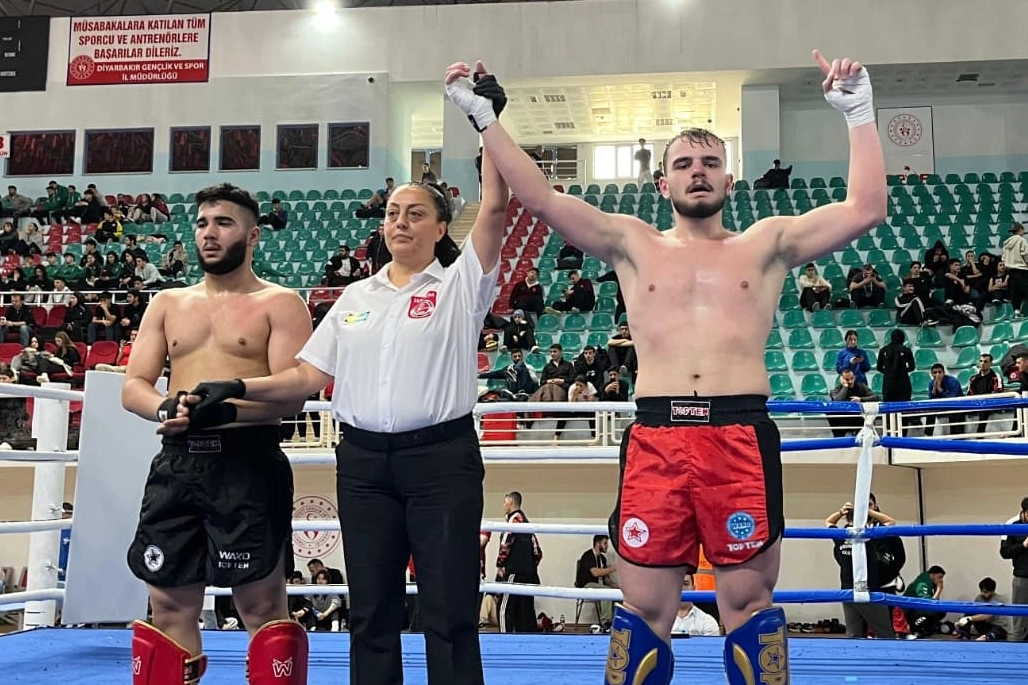Genç Sporcular Sakarya’ya Madalya Getirdi