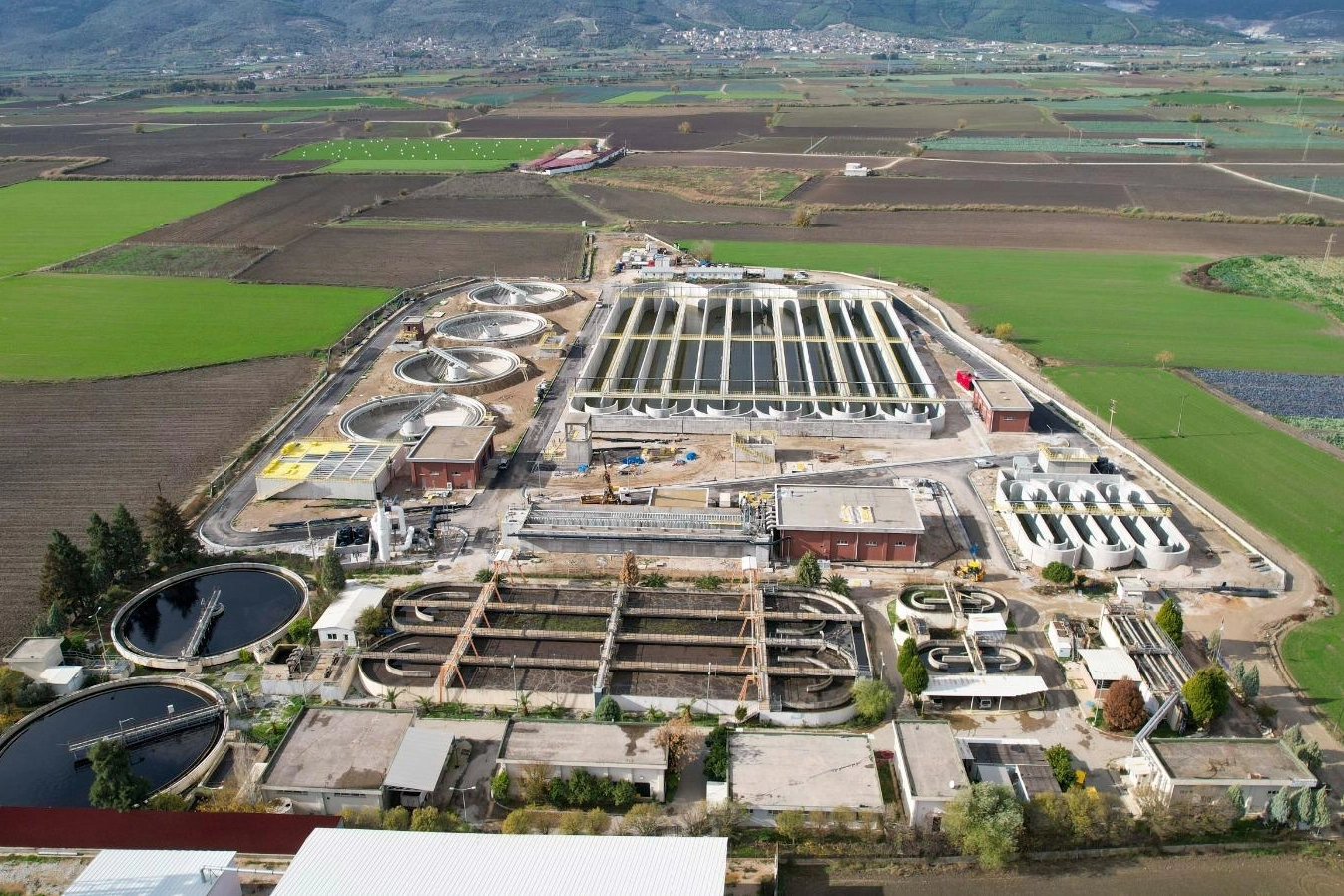 İzmir Büyükşehir’den Krize Karşı Yatırım Atağı